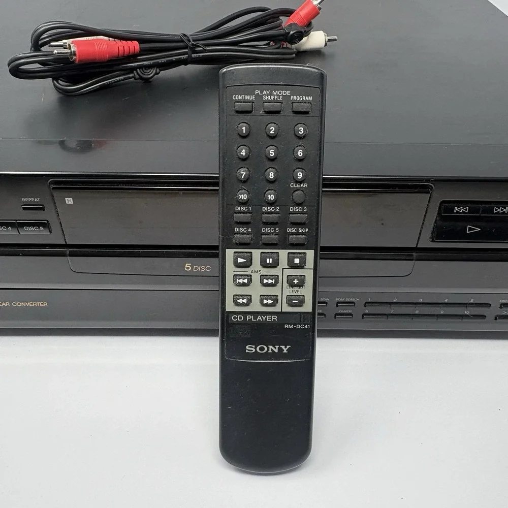 Sony CDP-C345 5 Disc CD Changer Player w/ Remote & RCA Cable Tested
